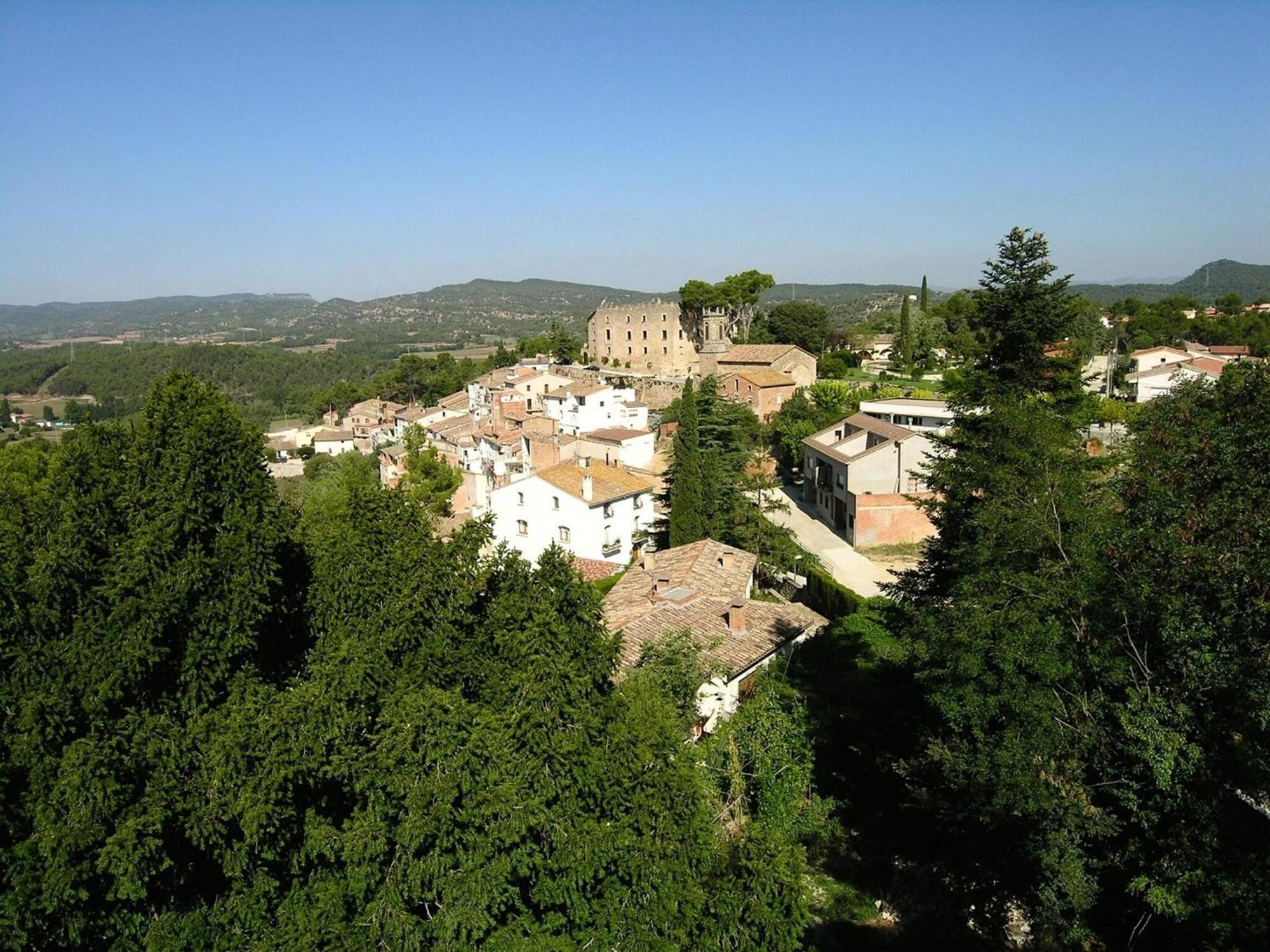 Montserrat Apartment With Terrace And Pool La Torre de Claramunt 외부 사진